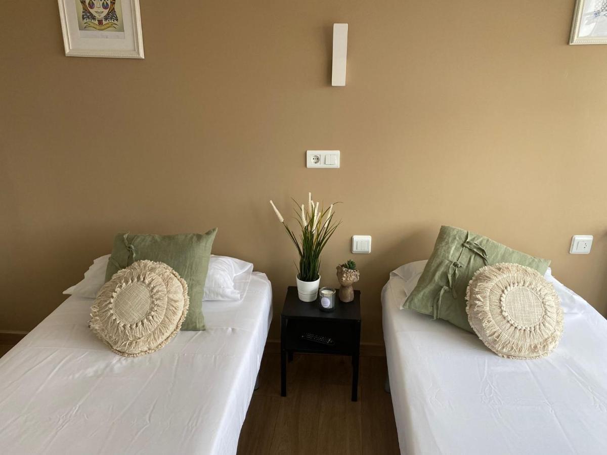 Hostal Pension "Centro" Santiago de Compostela Ngoại thất bức ảnh